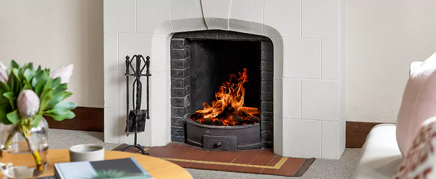 Wood Fireplace Refacing in Chambly, QC