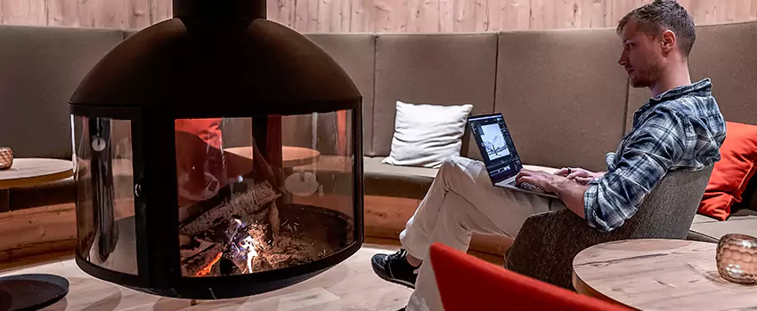 Hanging & Suspended Fireplaces Designer in Chambly, Quebec