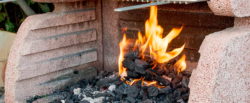 Clean The Fireplace Mantle And Hearth in Des Carignan, QC